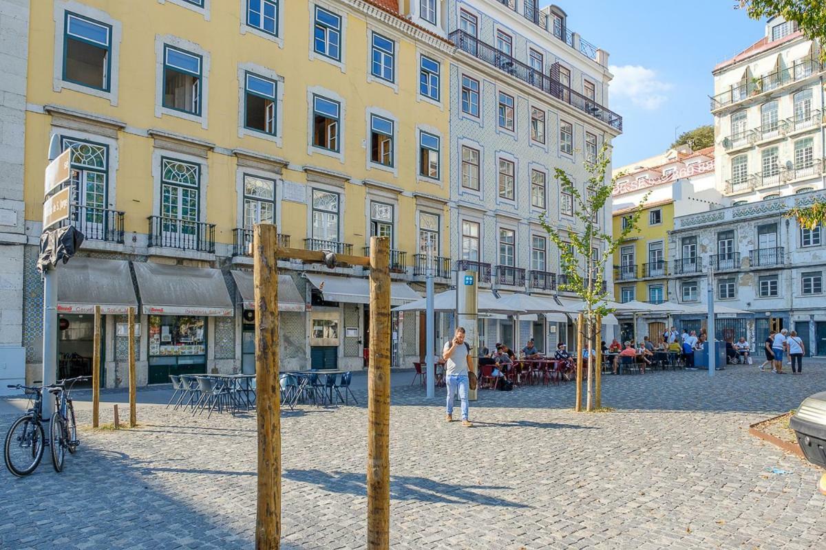 Superb Apartment In Historical Centre Lisbon Exterior photo